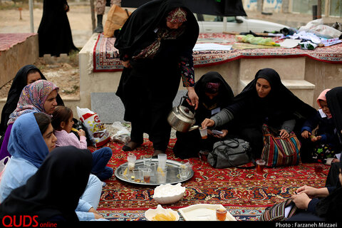 در مسیر عشق "زائرین پیاده امام رضا علیه السلام، جاده کلات"