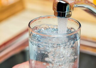 آب شرب ۱۳ روستای خلیل‌آباد از منابع شهری تامین می‌شود