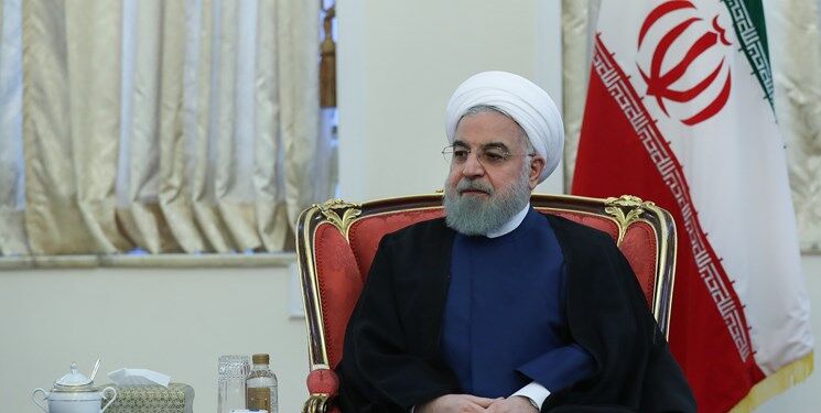 روحانی: استانداران به کمک خانواده‌های آسیب‌دیده حادثه آبان بشتابند

