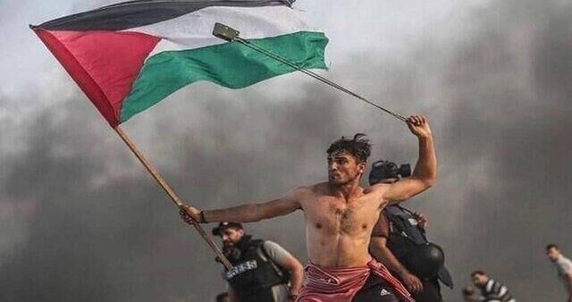 انتخاب عکس تظاهرکننده فلسطینی به عنوان عکس برتر 2019 گاردین