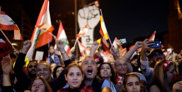 تظاهرات در لبنان وارد ماه دوم شد/ افق سیاسی هنوز مبهم است