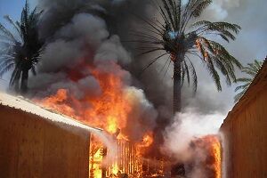 وقوع آتش‌سوزی گسترده در مرکز بغداد
