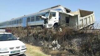 مرگ رانندۀ کامیون در تصادف با قطار