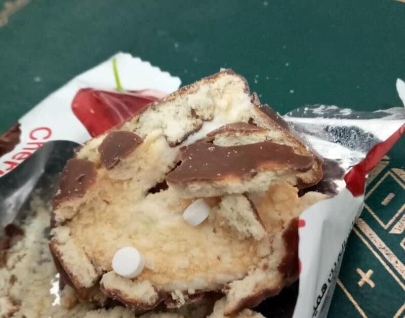 خبر پیدا شدن قرص در کیک دانش آموزان ایلامی شایعه است 