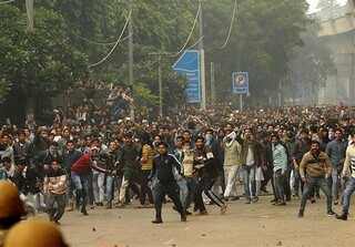  حمله پلیس هند به مسلمانان معترض ۲ کشته در پی داشت