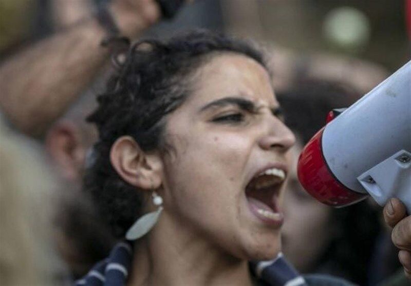  نقش یک دختر لبنانی در اجرای سناریوهای صهیونیستی در اعتراضات
