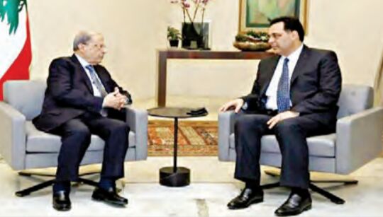 دیدار «عون» و «دیاب»/ تداوم رایزنی‌ها برای تشکیل کابینه لبنان