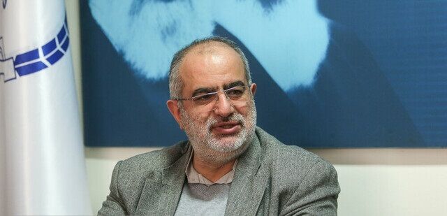 حساب کاربری مشاور روحانی در توئیتر رفع تعلیق شد!
