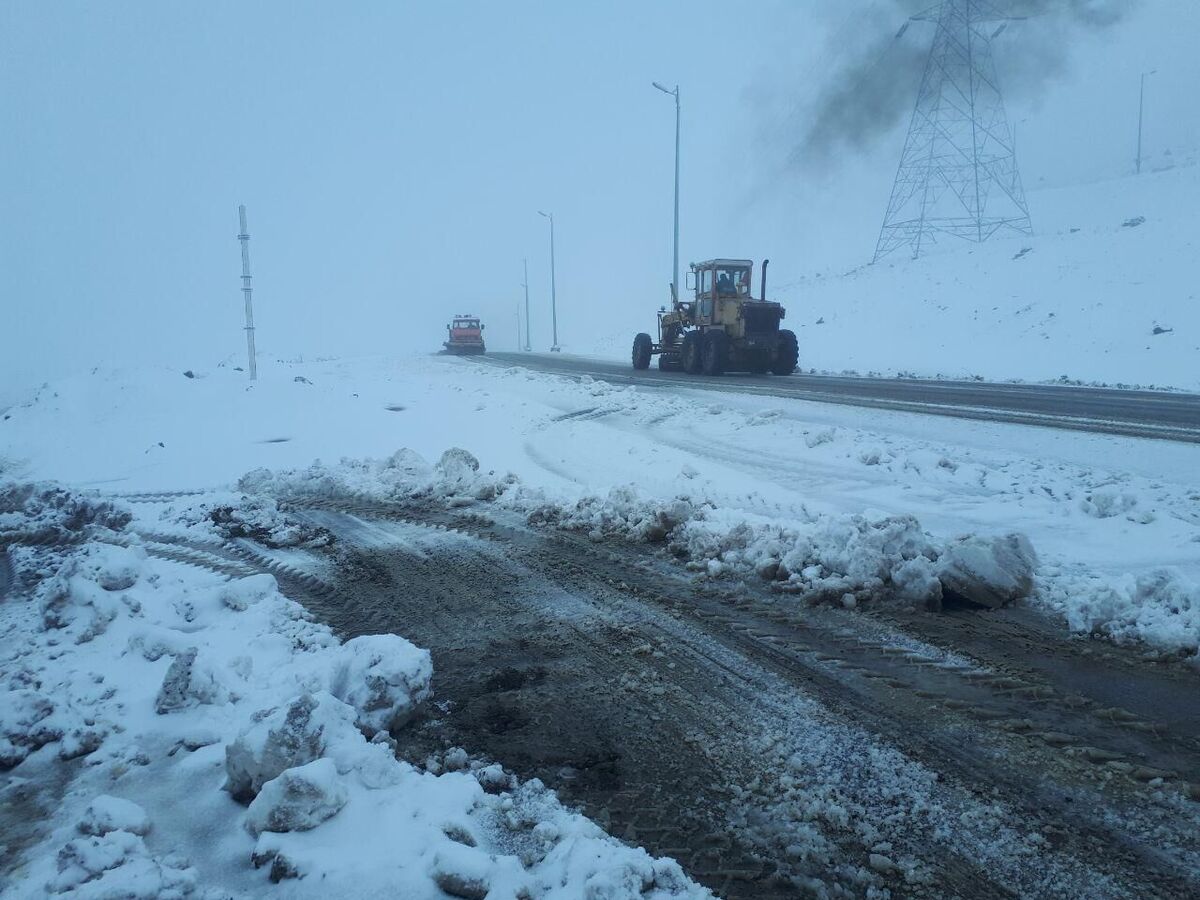 جاده های مهاباد با کولاک برف روبروست