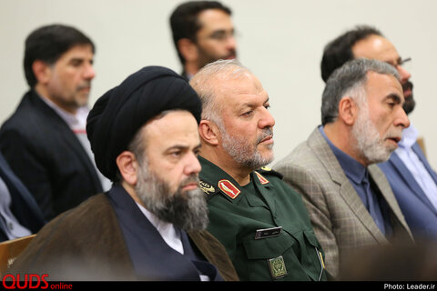 دیدار اعضای ستاد برگزاری اجتماع ۱۵ هزار نفری رزمندگان خمینی‌شهر