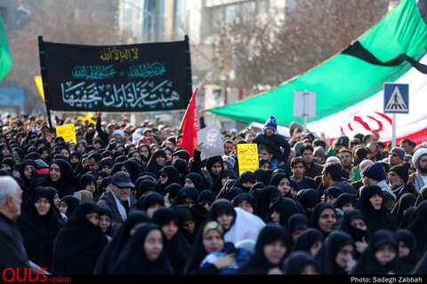 راهپیمایی مردم مشهد در محکومیت ترور حاج قاسم سلیمانی (1)