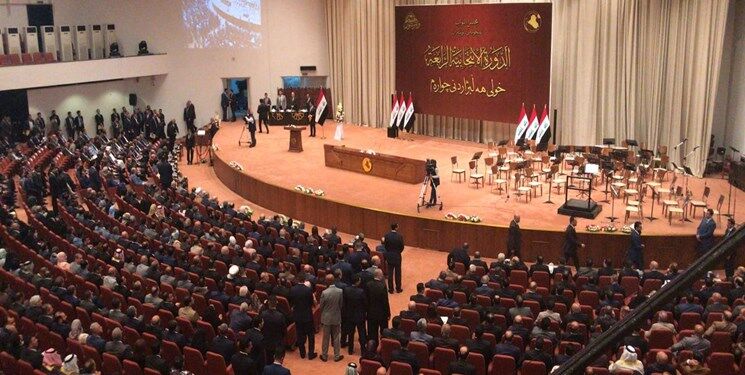 نشست پارلمان عراق برای رای‌ اعتماد به کابینه علاوی 