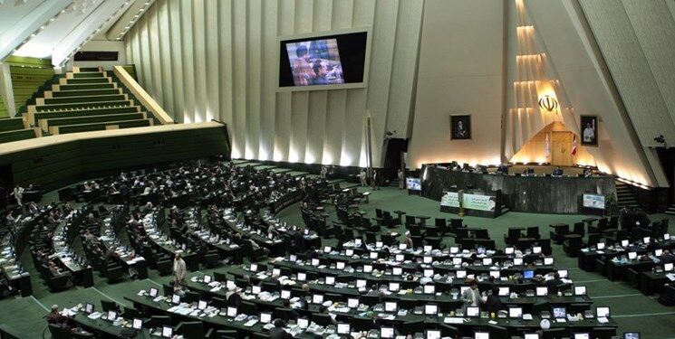 نشست غیرعلنی مجلس برای بررسی توافق‌نامه ایران و چین
