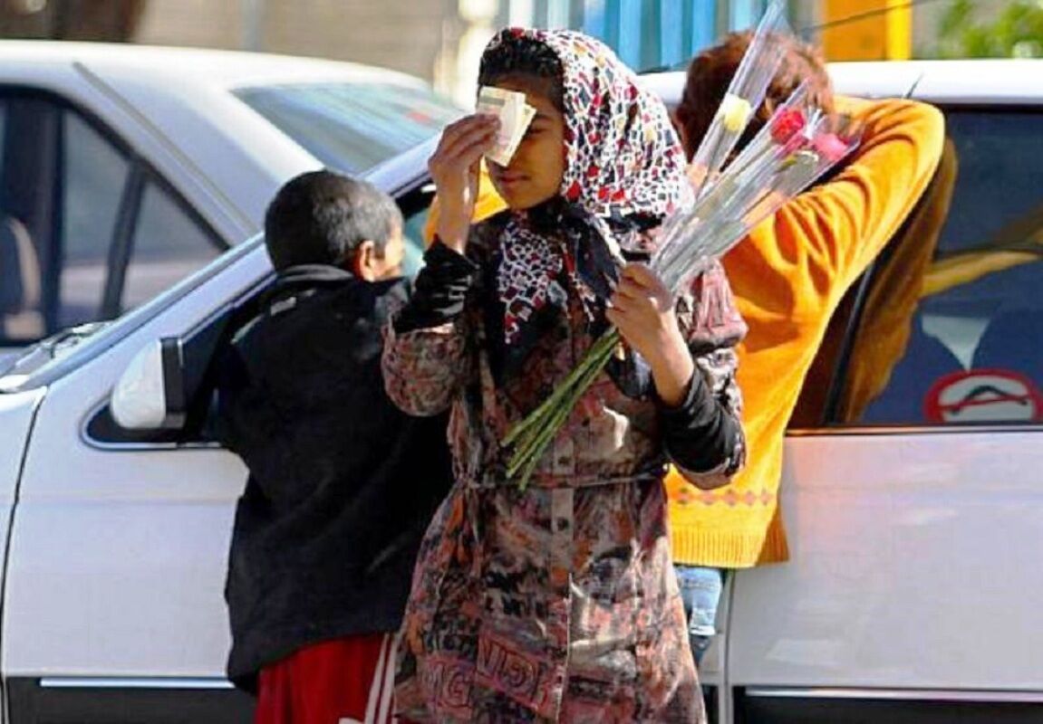 نذر یلدا برای کودکان کار تهران 