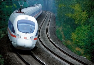 ظرفیت قطارهای گردشگری ورودی به استان گیلان افزایش می‌یابد