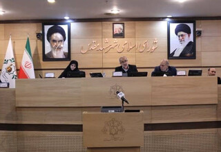 اعضای شورای شهر مشهد با ترک جلسه به توضیحات شهردار واکنش نشان دادند