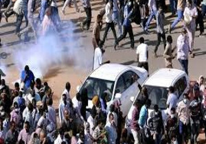 تظاهرات سودانی‌ها در محکومیت دیدار البرهان با نتانیاهو
