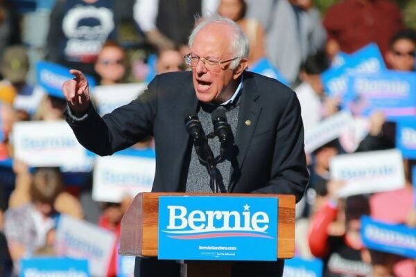 «برنی سندرز» پیشتاز رقبات‌های حزب دموکرات در انتخابات  ۲۰۲۰ آمریکا