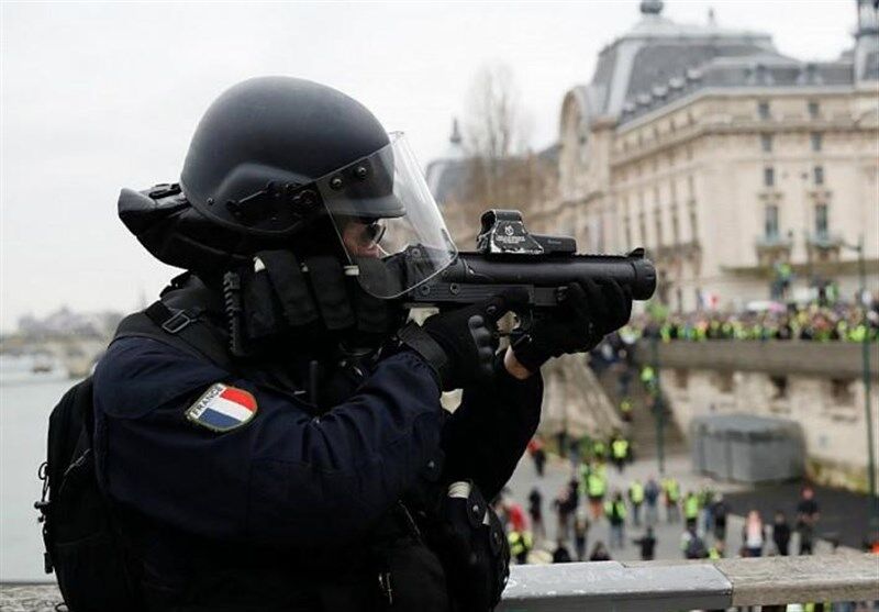 پلیس فرانسه ۷ نفر را به اتهام فعالیت‌های تروریستی بازداشت کرد