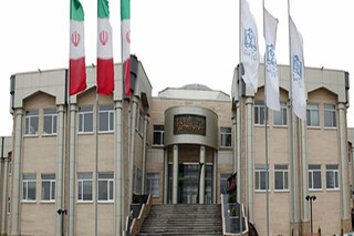 دانشگاه پزشکی مشهد بر تقبیح کتاب سوزی تاکید کرد
