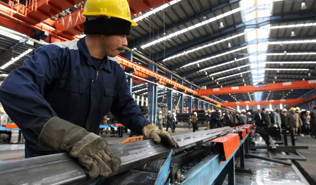 بازگشت ۲۵ واحد صنعتی راکد در خوزستان به چرخه تولید 