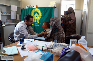 خدمات متنوع و رایگان پزشکی به بیماران محروم روستاهای سرخس ارائه شد