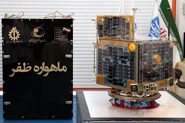وزارت دفاع: ماهواره بر سیمرغ ماهواره «ظفر» را به فضا پرتاب کرد/ظفر در مدار قرار نگرفت