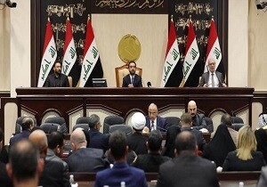 اختلافات در عراق بر سر دادن رای اعتماد به کابینه نخست‌وزیر جدید بالا گرفته است
