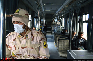 کاهش خطوط اتوبوس مشهد  در صورت رعایت نکردن استفاده شهروندان از ماسک/ استفاده از ماسک از امروز در ناوگان قطار شهری و اتوبوسرانی اجباری است
