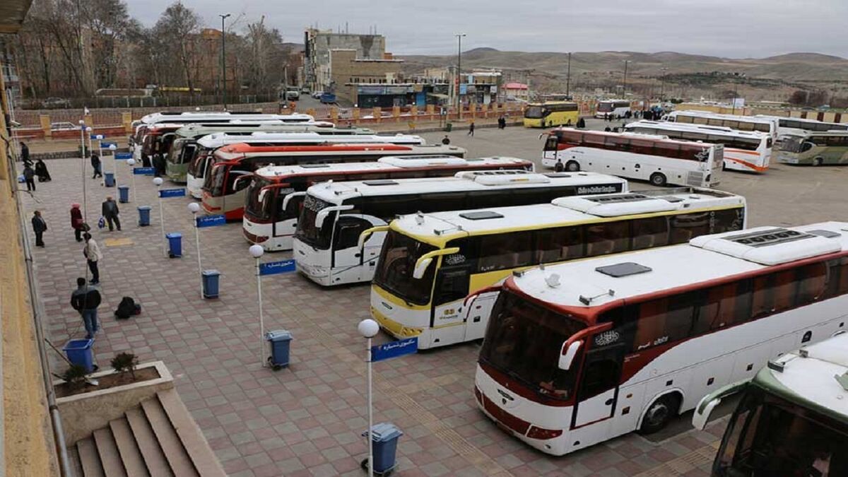 توقف فروش بلیت اتوبوس در پایانه مسافربری مشهد
