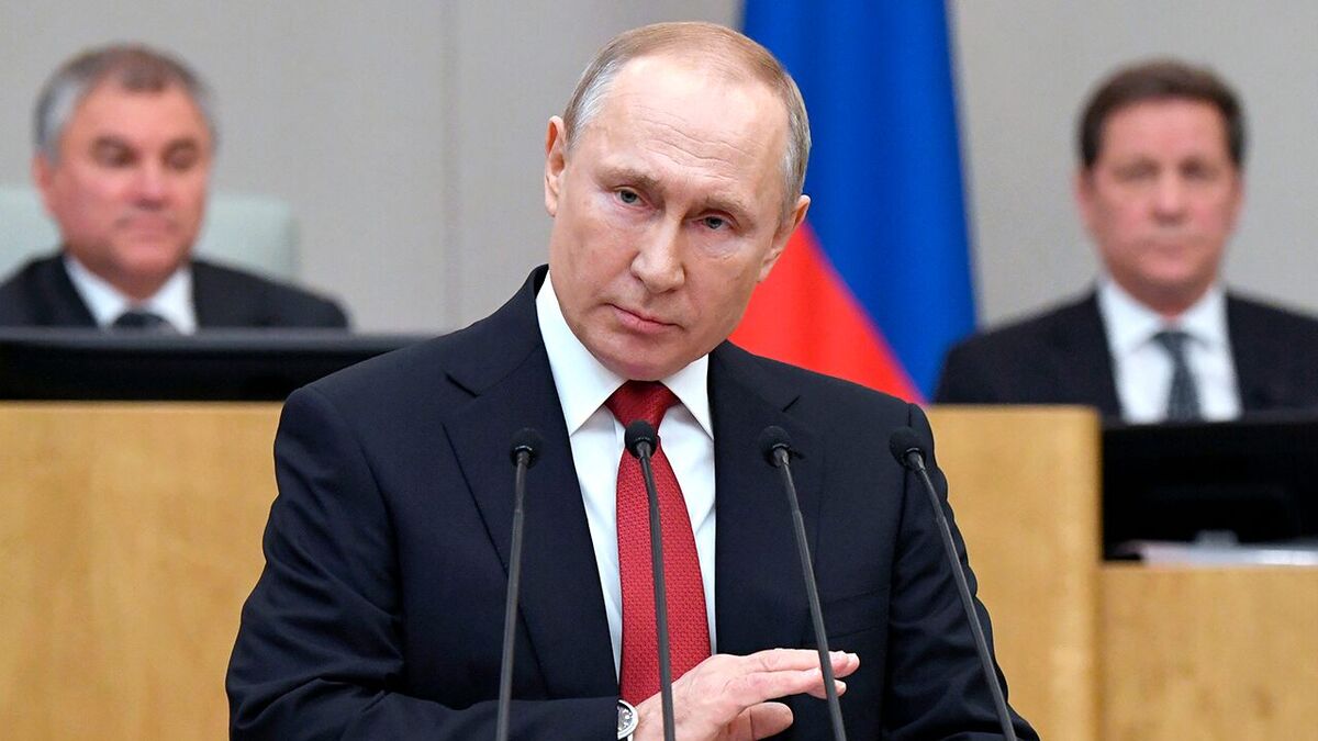 تعویق برگزاری همه پرسی قانون اساسی به دستور پوتین
