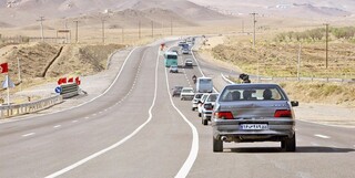 وضعیت راه‌ها|ترافیک سنگین در آزادراه تهران-قم/ محدودیت تردد نوروزی محموله‌های ترافیکی