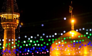 نوربارانی حرم مطهر رضوی در شب عید مبعث