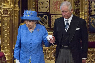 کاخ سلطنتی: ملکه کرونا ندارد