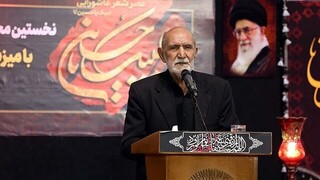 وزیر ارشاد درگذشت حاج محمود اکبرزاده را تسلیت گفت