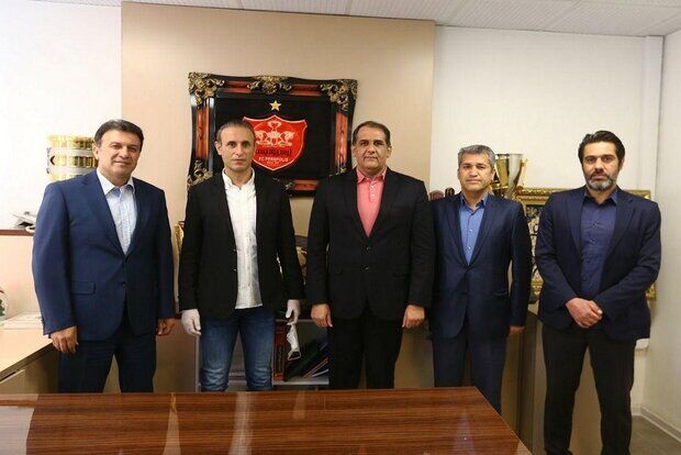 جلسات فشرده هیات مدیره پرسپولیس برای رهایی از معضل بزرگ سرخ‌ها
