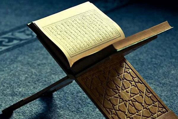 حفظ قرآن به ادامه مسیر علمی دانشجو کمک می‌کند