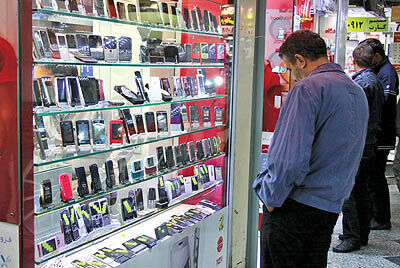 ریزش قیمت‌ها در بازار موبایل استارت خورد
