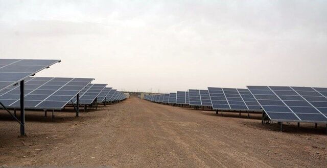 دو نیروگاه خورشیدی در داورزن فعال شد