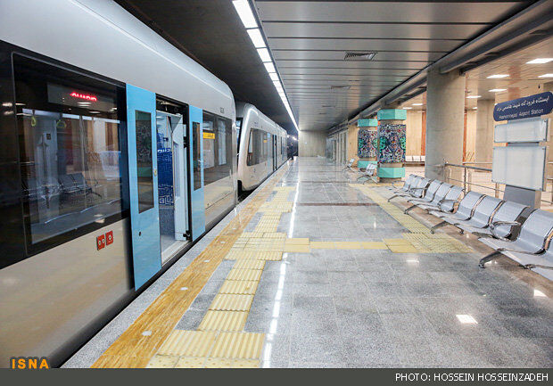 ساعت کار قطار شهری مشهد تغییر می‌کند