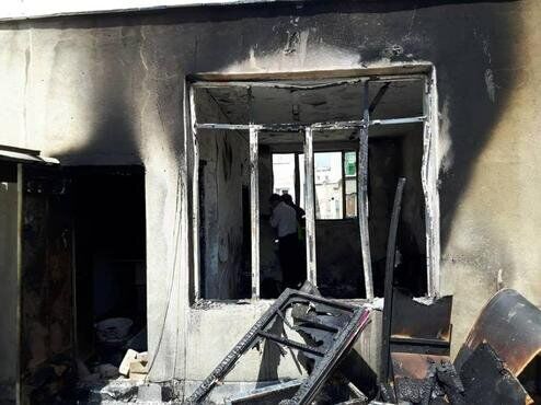 کارمند معترض اداره دارایی بندر امام را به آتش کشید