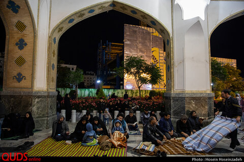 مراسم احیای شب بیست و یکم ماه مبارک رمضان در حریم مطهر رضوی