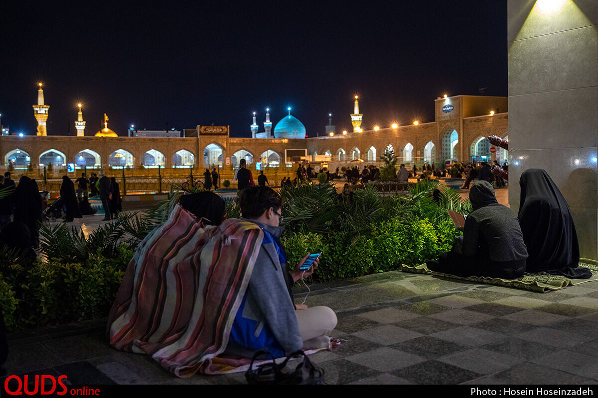 مراسم احیای شب بیست و یکم ماه مبارک رمضان در حریم مطهر رضوی