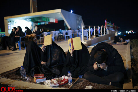 مراسم احیاء شب بیست و سوم رمضان در خیابان های مشهد