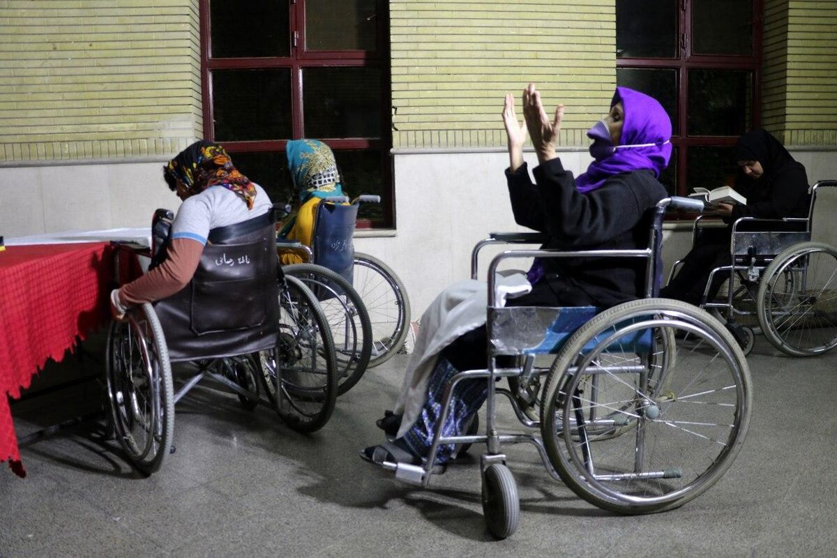 برگزاری  مراسم احیای شب ۲۳ ماه رمضان در آسایشگاه معلولین شهید فیاض بخش مشهد