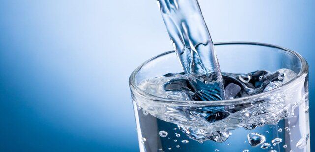 آیا زمانبندی نوشیدن آب اهمیت دارد؟
