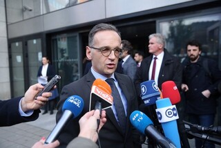 ابراز تاسف وزیر خارجه آلمان از تصمیم آمریکا برای خروج از پیمان "آسمان‌های باز"
