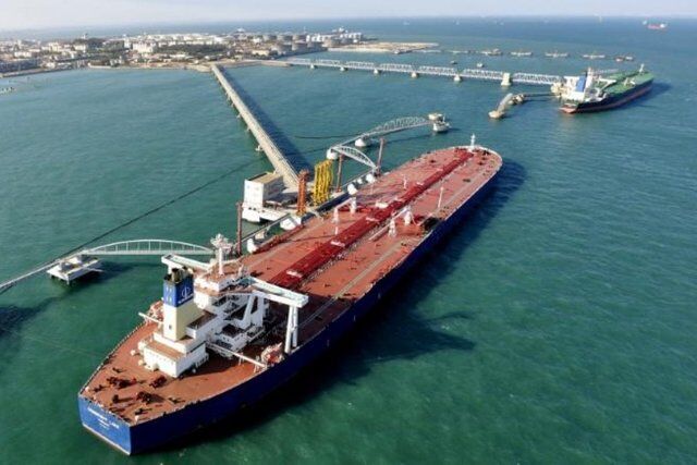 دومین نفتکش ایرانی به سواحل ونزوئلا رسید
