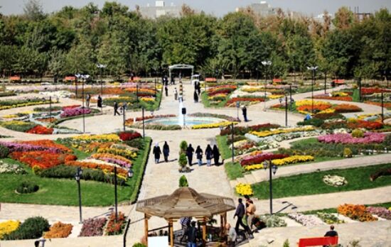 بازگشایی بوستان‌های مشهد/ممنوعیت استفاده از وسایل بازی وبدن‌سازی
