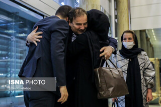 پزشک زندانی در آمریکا، به ایران بازگشت